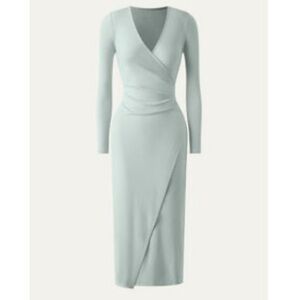 Elegant Wrap Dress in Light Gray